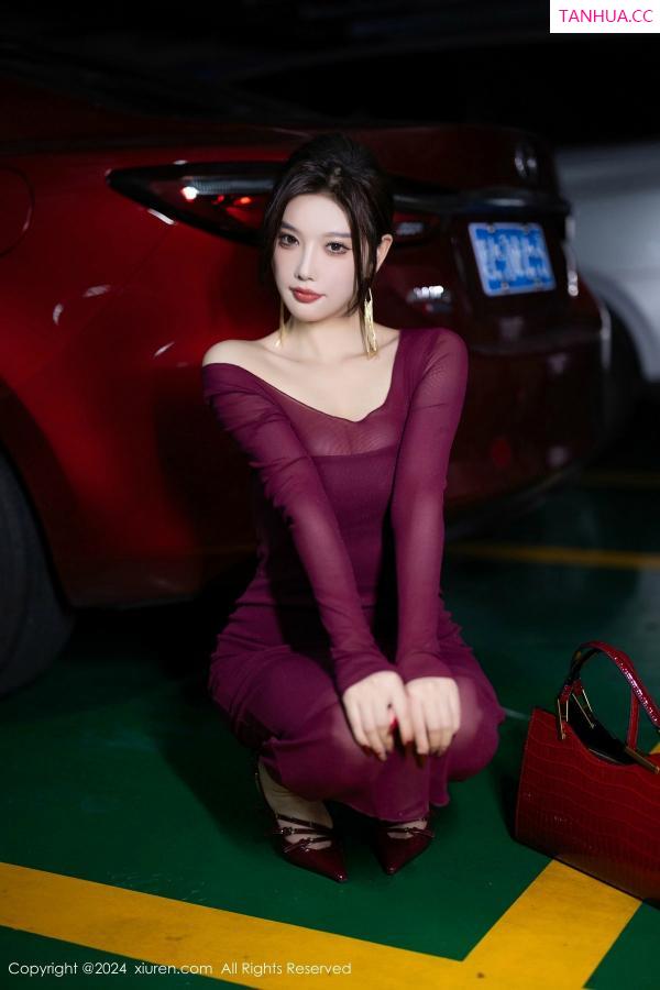 杨晨晨 sugar小甜心CC [XiuRen]高清写真图 2024.10.25 No.9348 杨晨晨Yome 丝袜美腿第9张图片